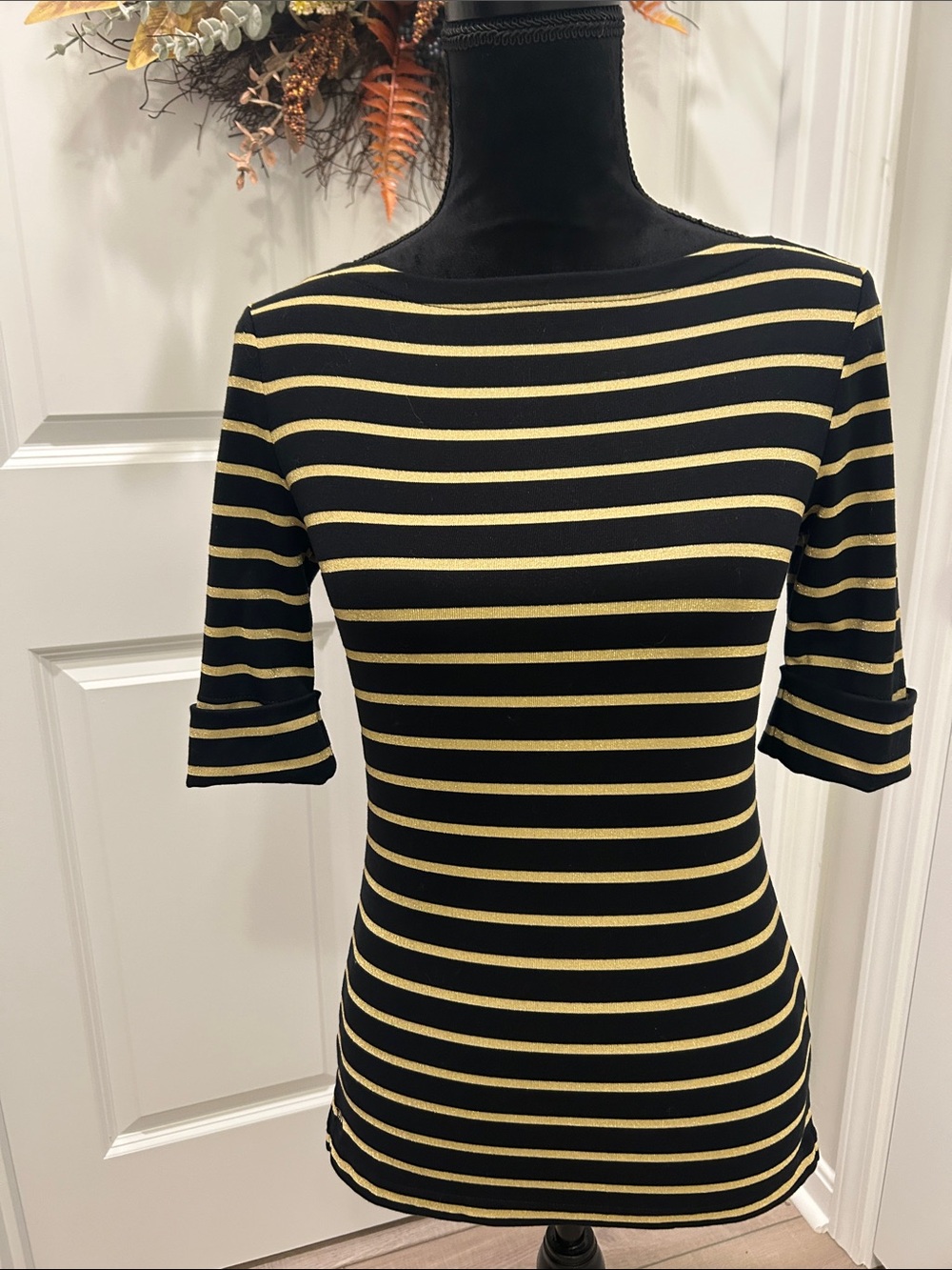 Lauren by Ralph Lauren Black and Shimmery Gold Striped Boatneck Top. Size XS/TP